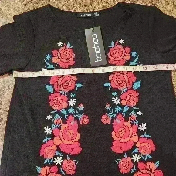 NEW NWT Boohoo Women's Mila Rose Printed Embroidered Shift Dress  Sz 4 US, 8 UK - Picture 9 of 9